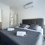 Holiday home Family Friendly House With A Swimming Pool Zadar - 22140 Murvica (Policnik)
