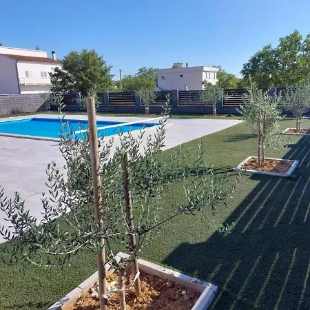 Family Friendly House With A Swimming Pool Zadar - 22140 Casa vacanze *