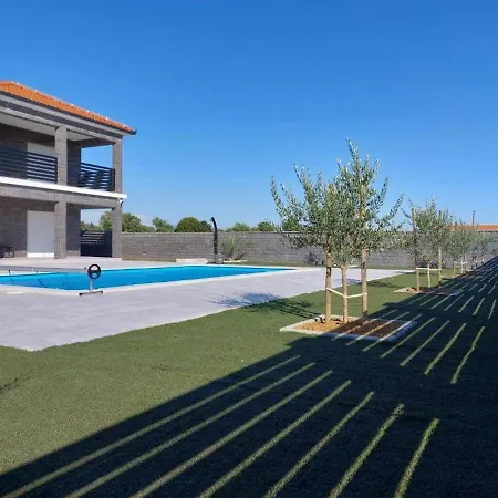 Family Friendly House With A Swimming Pool Zadar - 22140 * Murvica (Policnik)