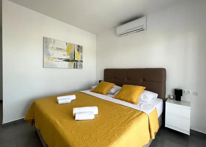 Family Friendly House With A Swimming Pool Zadar - 22140